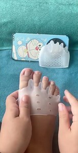 Instant Foot Pain Relief? 🦶✨ Testing the Viral Gel Toe Separator! #trending #satisfying #asmr