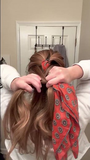 How to braid your scarf into your hair!