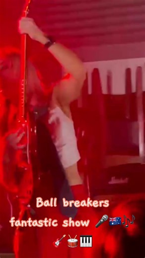 Tribute band ball breakers live 🇦🇺🎤🎶🎹🥁🎸 #music