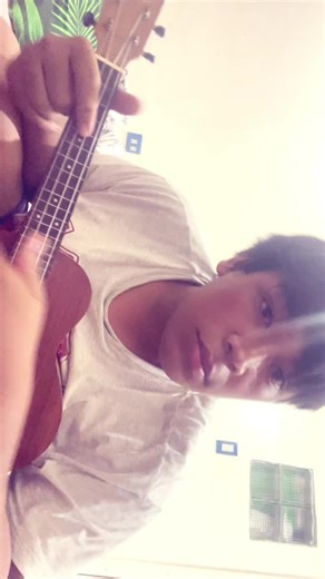 Learn Ukulele Strumming Techniques at Home