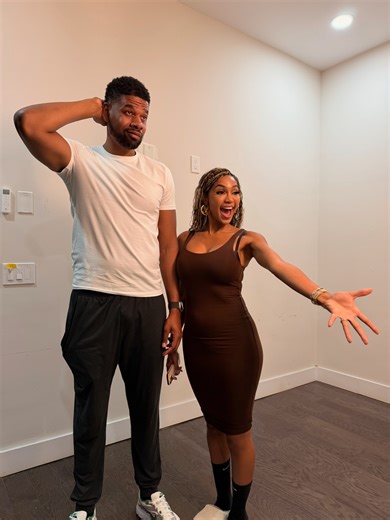 When Sarah has the house looking COMPLETELY different! #God #Jesus #Jesusispoppin #Jesusbeenpoppin #kountrywayne #letthatsizzleinyourspirit #helpisontheway #love #sarahfontenot | Kountry Wayne