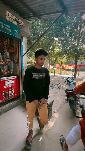 675K views · 27K reactions | কিভাবে ভাইরাল হওয়া ব্যক্তিকে ধ*র*লো ঐক্যবদ্ধ আশুগঞ্জ টিম।বিস্তারিত বাকি ভিডিওতে দেয়া আছে শেষ পর্যন্ত দেখুন। #Ashuganj #support #information #FindPhone | Md Marjit Sarker | Facebook