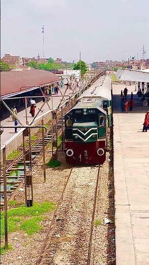 MARVI Express #azan #geu20c #railwayline #railwaytrack #travel #music #automobile