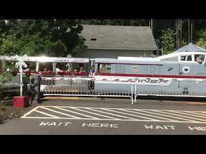 Railroad Crossing 🚂 @ Oregon Zoo Part 1