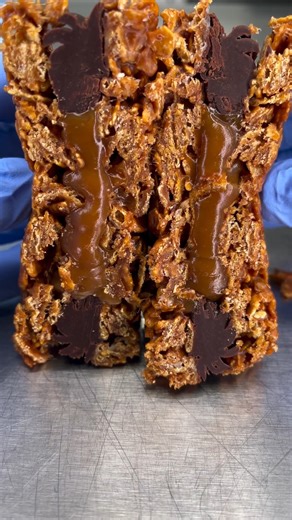 216K views · 1.5K reactions | We felt the CRUNCH of this Salted Caramel Cornflake Sandwich in our bonesss 﫨 : George's Bakery | Food Network | Facebook