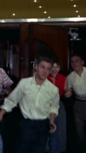 The Blob 1958 movie theater scene #reels #horrortok #horrorfilm #horrormovie