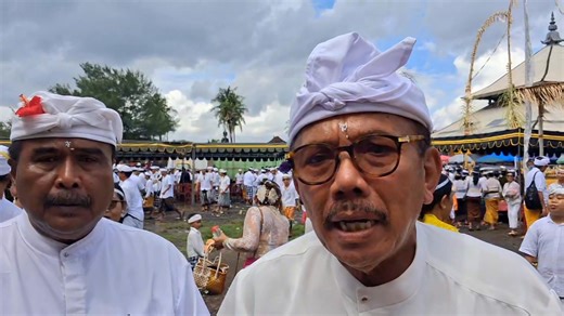 12K views · 279 reactions | Prof. Dr.Tjokorda Gde Raka Sukawati Puri Agung Ubud Melasti 06012026 Karya Agung Pura Dalem Puri 2026 Tjokorda Oka Sukawati | Metrofile | Facebook