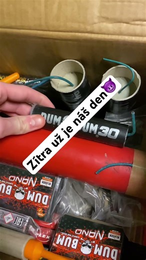 Už zítra #silvester #fireworks #cobra8 #pyro