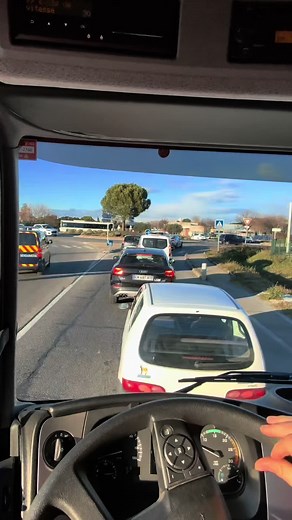 Dépannage automobile : crevaison et perte de puissance