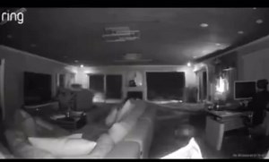 Hurricane In St Petersburg Florida , capture off a ring camera in the house ,, send them Prayers Up 🙌🏼🙌🏼🙌🏼🙌🏼🙌🏼🙌🏼🙌🏼 | BigMama Comedian