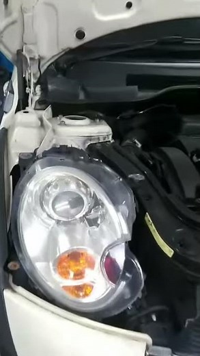 BMW MINI カラーコード調べ方