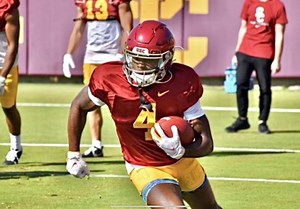 WATCH: 2022 USC Spring Practice No. 4 Highlights (3.29)