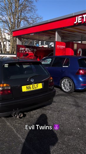 Exploring the MK5 Golf R32 and VR6 in the UK Car Scene
