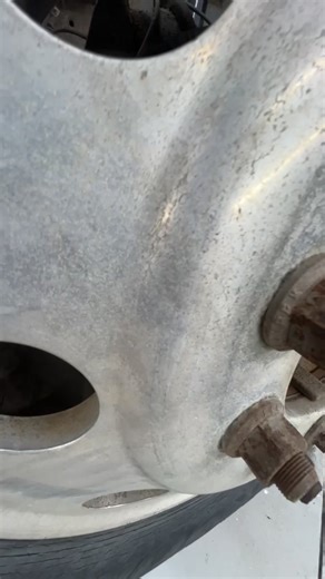 Semi steer Wheel polish #polishing #metal #international