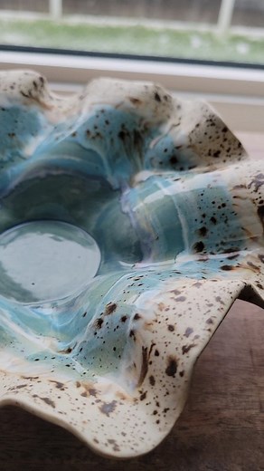 2.2K views · 237 reactions | Glaze magic at its best. While we're getting our first snow of the season, this flutter bowl reminds us of the warm summer beach days. #pottery #potterylife #potterylove #pottersofinstagram #instapottery #handmade #handmadepottery #handbuilt #handbuilding #ceramic #ceramicart #clay #potteryart #artoftheday #artisan #artisanal #craft #homedecor #amaco #amacoglazes #mayco #maycoglaze #poterie #argile #cermika #keramika #flutterbowl | Mother & Mud | Facebook