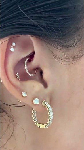 It gets tough before it gets easy! 💕Repost: Daith piercing healing journey - 3 weeks so far TW: