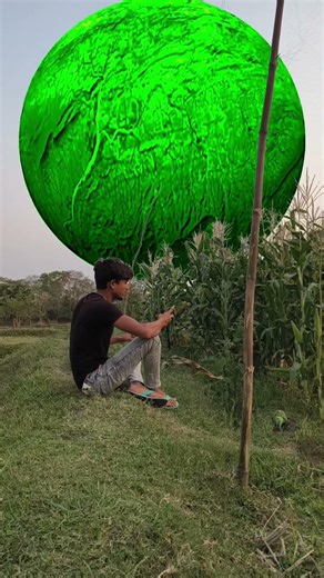 The oppressive universe|green planet flying to earth|the death star|#planet #vfx #universe #3dplanet