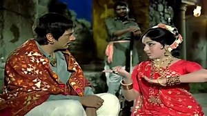 26K views · 211 reactions | FILM : Patthar Aur Payal (1974 ) SINGER : Lata Mangeshkar MUSIC : Kalyanji Anandji CAST : Dharmendra & Hema Malini | Mamta Gautam's Playlist | Facebook