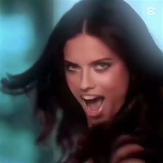 Adriana Lima edit 🤍 #adrianalima #victoriasecret #supermodel