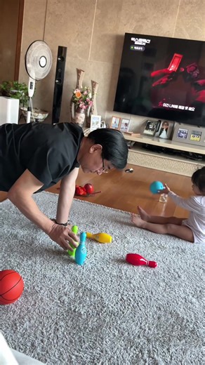 Solo dios sabe cuanto amo a estos seres humanos tan maravillosos, jamás me alcanzaría la vida para agradecerles todo lo que han hecho por mí y mis hijas, gracias desde el fondo de mi corazón 🥺🤍 #viral #suegroscoreanos #esposalatina #coreadelsur #parati