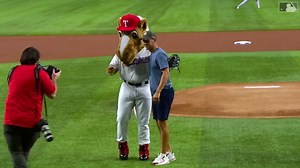 Spieth lanza la primera bola