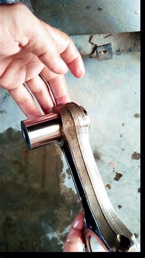 Piston Pin Loose Ya Tight? #viral #short #enginesound