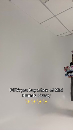 nothing but love for our Disney collection ✨✨ #minibrandsdisney #minibrands