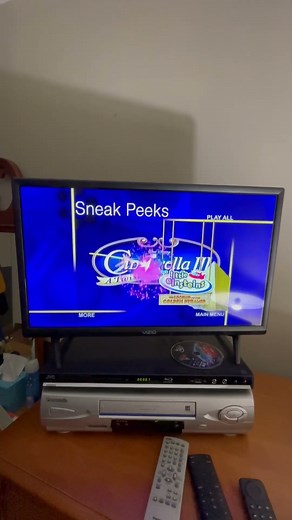 Sneak peeks menu to Robin Hood