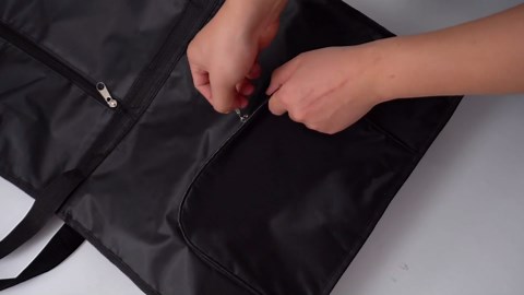 Portable 61 Key Keyboard Case – Durable Piano Bag with Thick Padding, 420D Oxford Cloth, 2 Storage Pockets, Adjustable Straps, and Handles – Fits Electric Keyboards (39.3"x5.9"x15.7")