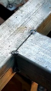 Few people know how to weld thin galvanized pipes to prevent holes #welding #welder #weldingart #metalworking #fabrication | Thin metal welder
