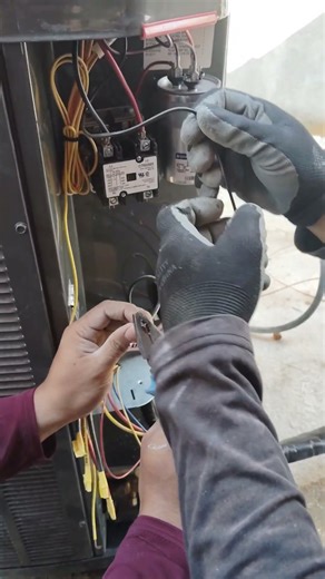 change magnetic connector