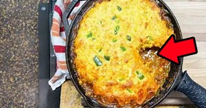 How To Make A Ground Beef And Cornbread Casserole (aka Railroad Pie)