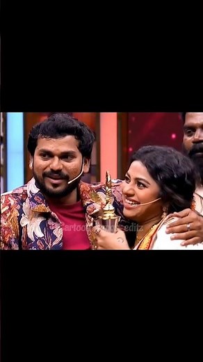 Kutty pattas song - Adhirchi ❤️ Delna -tamil-WhatsApp status 💖💝😍
