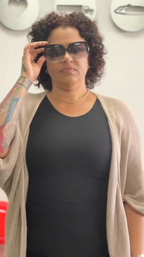 Paga menos por tu seguro de auto, llama a A & J Insurance y Ania te baja ese precio. #segurodeauto | Cuquita la Mora