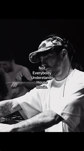 House music all day every day #housemusic #housemusiclovers #newmusicfriday