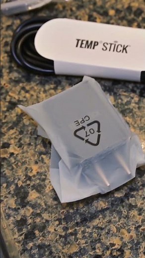 The Temp Stick pro is a Wi-Fi temperature monitor for your freezer or anything else! #foodstorage