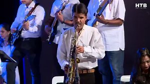 Main Aaya Hoon | Mayur Soni Live | Devang Dave | Rajkot Song : Main Aaya Hoon Album : Amir Garib (1974) Singer : Kishore Kumar Musician : Laxmikant Pyarelal Lyricist : Anand Bakshi Here Presented By : Honey Tune Bandd | Mayur Soni