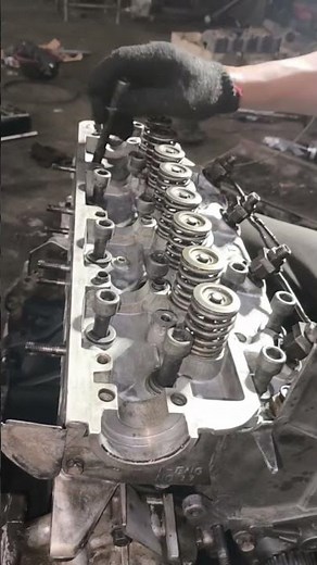 How to Torque Cylinder Head Bolts Correctly | Step-by-Step Engine Assembly