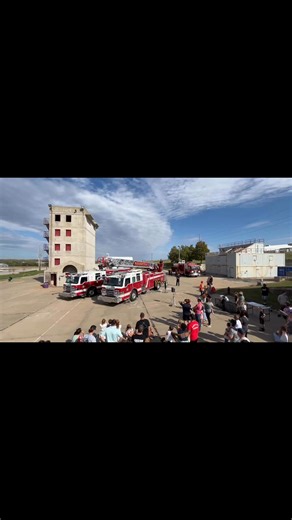Come see us today from now until 2 PM! There are more awesome demos to come! | Manhattan Fire Department