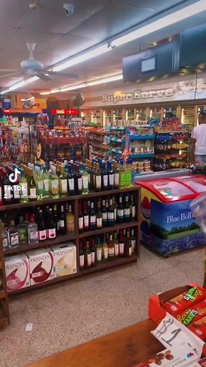 339K views · 10K reactions | I’m Already There by #lonestar #love #music #facebookreel #reaction #unity #gasstation #neighborhood #cornerstore | Bear Bailey | Facebook