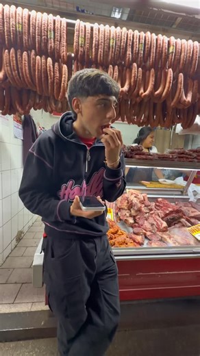 Felipe Oyarzún on Instagram: "Panoramas en chillan #humor #chile"