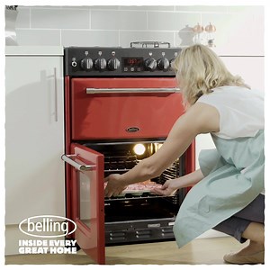 Need a compact cooker that doesn’t compromise on performance? Packed with powerful features, the Farmhouse 60cm collection boasts the look & feel of a traditional range cooker in a smaller width! 🍴 Learn more at belling.co.uk/products/cooking/freestanding-cookers/belling-farmhouse-60df/444444714/ | Belling UK