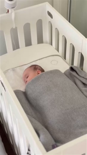 To avoid sleep deprivation, focus on creating a comfortable and conducive sleep environment with suitable bedding, maintaining healthy sleep habits, and addressing any underlying issues that may be affecting your baby’s sleep. Tizzie Hall’s Save Our Sleep Safe Bedding Guide offers a simple approach to ensure a baby’s safe and comfortable sleep environment, focusing on safe sleep practices and appropriate bedding. The guide emphasizes avoiding loose or soft bedding and recommends using a TOG rate