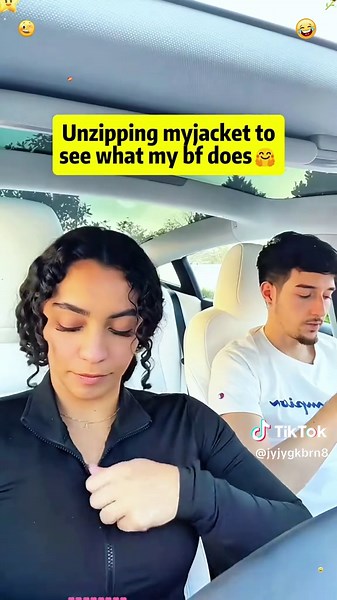 Unzipping my jacket before walking into the store🤯😅#couple #husbandwife #family #prank #fyp