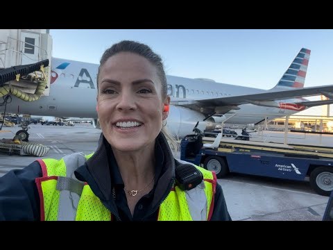 Preflight Ramp Preparations on Airbus A321 #aviation