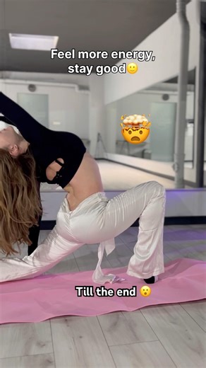 Can you?😦😨#anastasiashkvyr #dance #streching #acrobatics #flexibility #trending #mobility