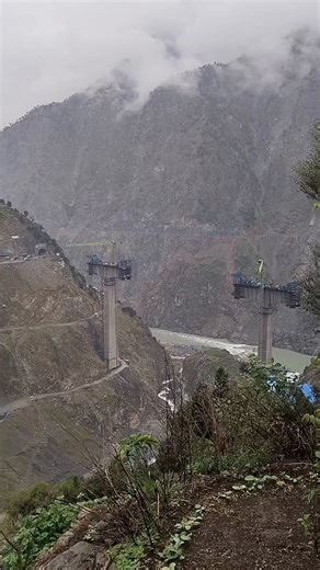 Uchar bridge under construction #KKH #CPEC #China #Pakistan Construction work with full swing Hopefully complete in 2027