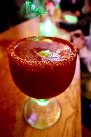 Happy Thanksgiving Desert Beer Company! 🧡🦃🪩🍻 @Desert Beer Co #thanksgiving #friendsgiving #cervesa #beer #cheve