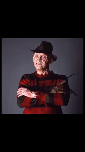 Sean Penn is serving Freddy Krueger x Cloris Leachman #pta #warnerbros #lamigra #interraciallove