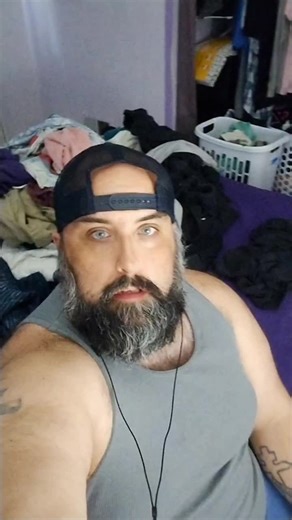 savage contender 40 (@beardedbigboy40)’s videos with som original - Hell